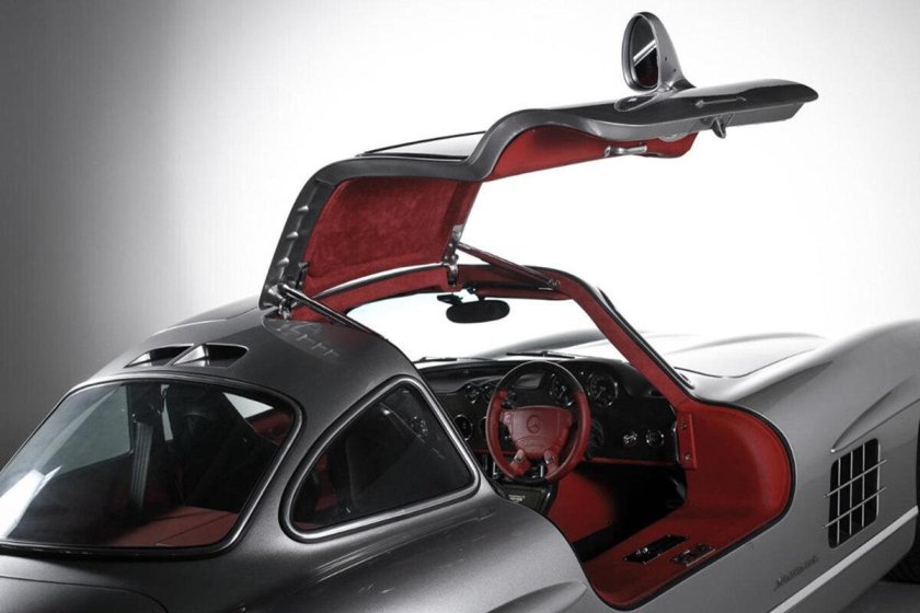 Mercedes Benz 300sl Gullwing салон