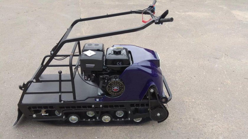 Буксировщик Бурлак-м2 LFK 15 Л.С