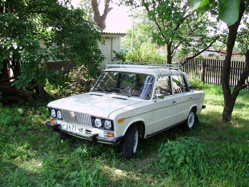ВАЗ 21063