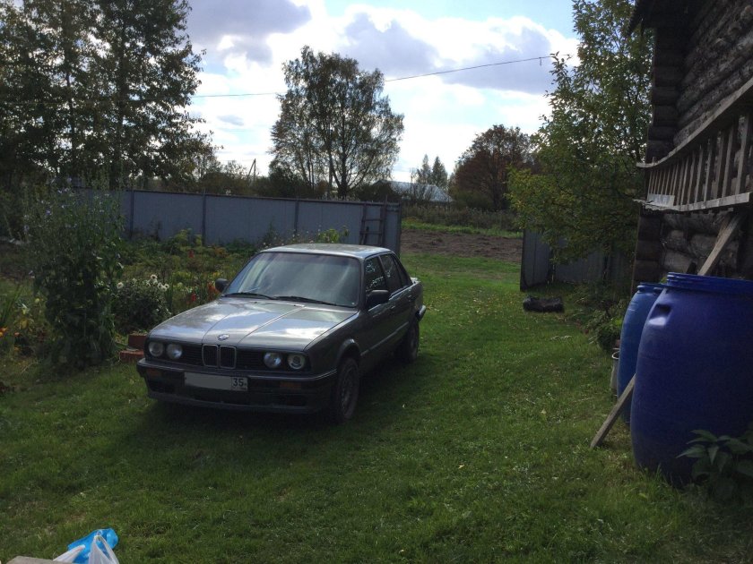 БМВ В деревне