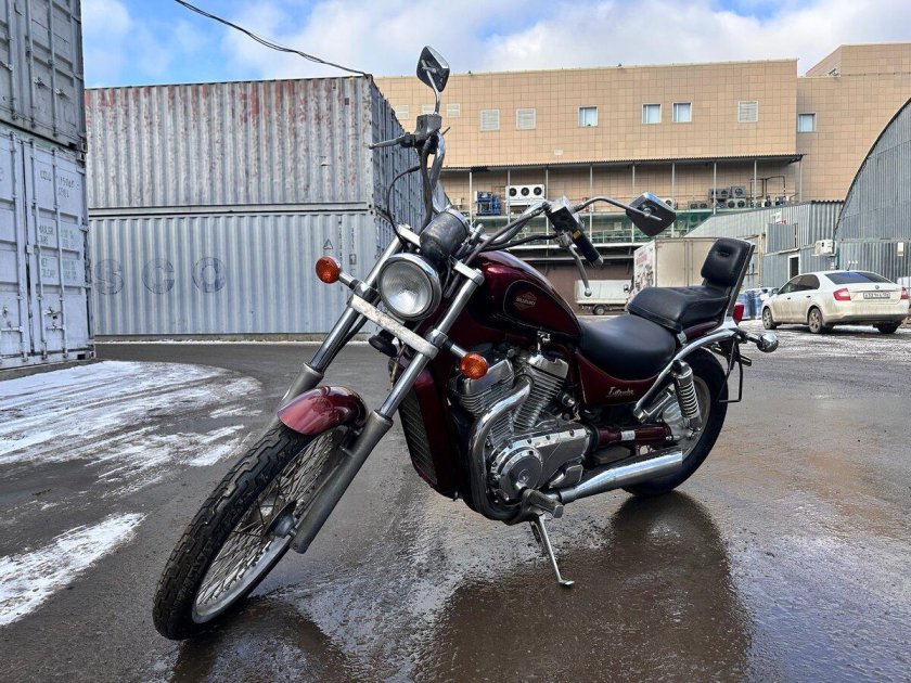 Сузуки интрудер 400