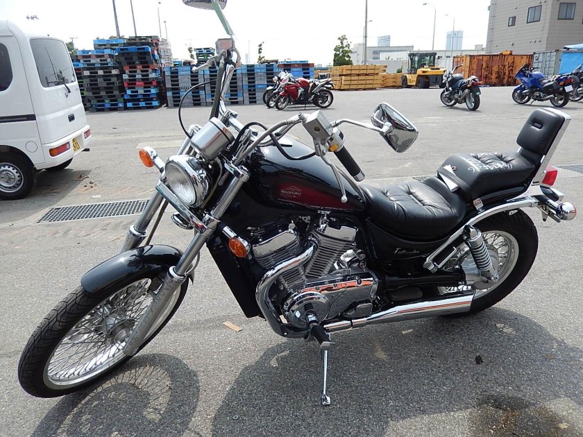 Мотоцикл suzuki intruder