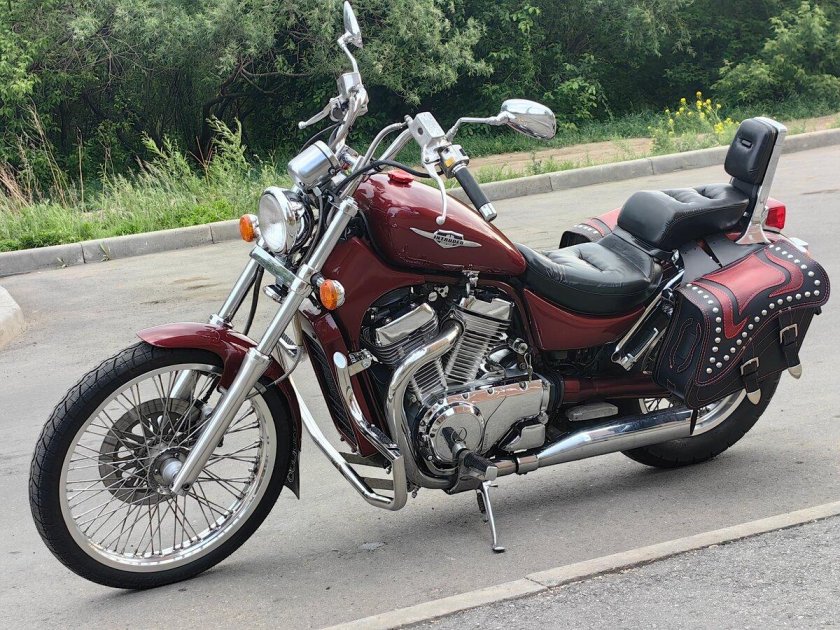 Сузуки интрудер 400