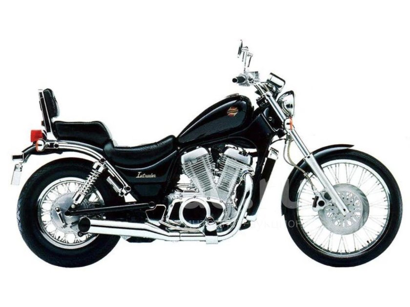 Сузуки интрудер vs 400