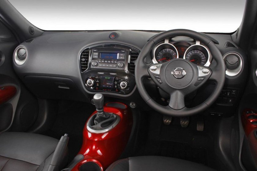 Nissan Juke 2012 торпеда