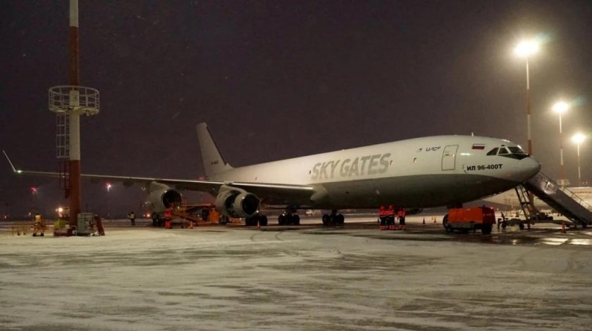 Ил 96-400т грузовой