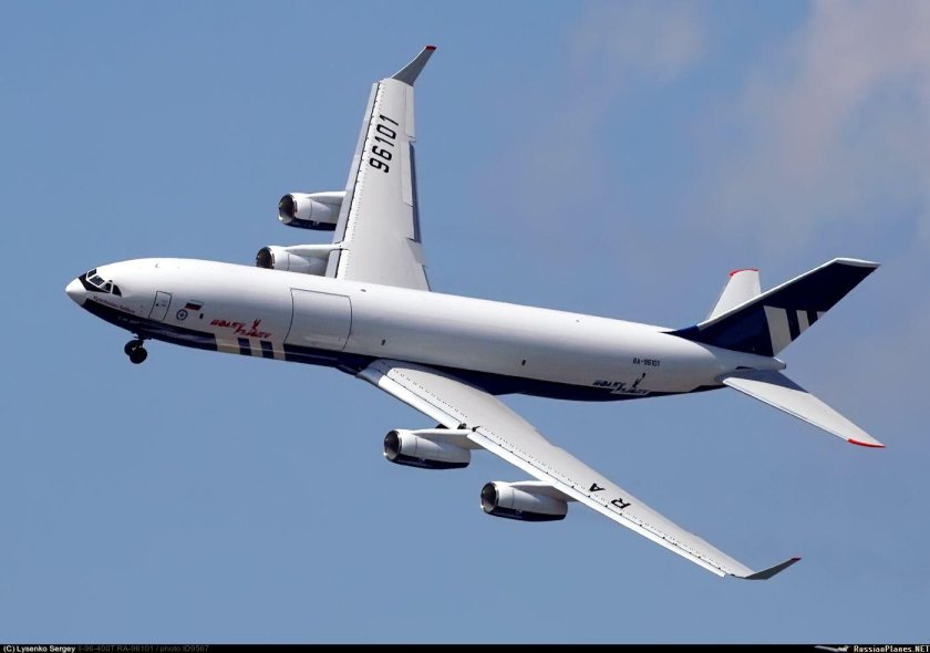 Ил-96 пассажирский самолёт