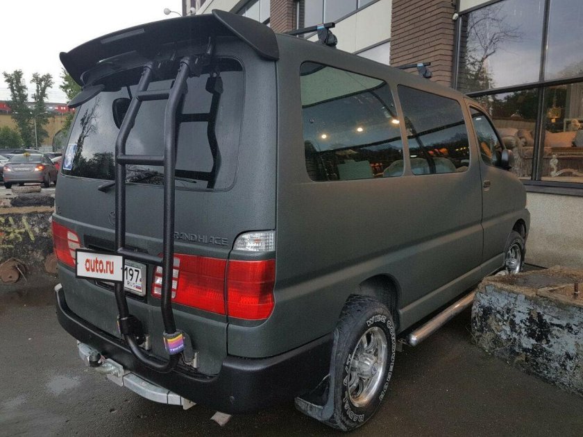 Тойота хайс региус