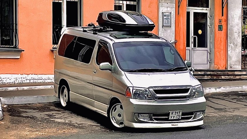 Toyota grand hiace 3.4