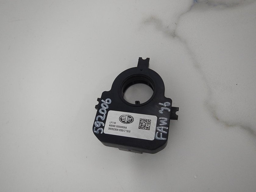 Датчик угла поворота рулевого колеса