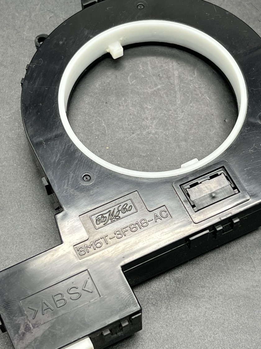 Датчик угла поворота рулевого колеса ford focus