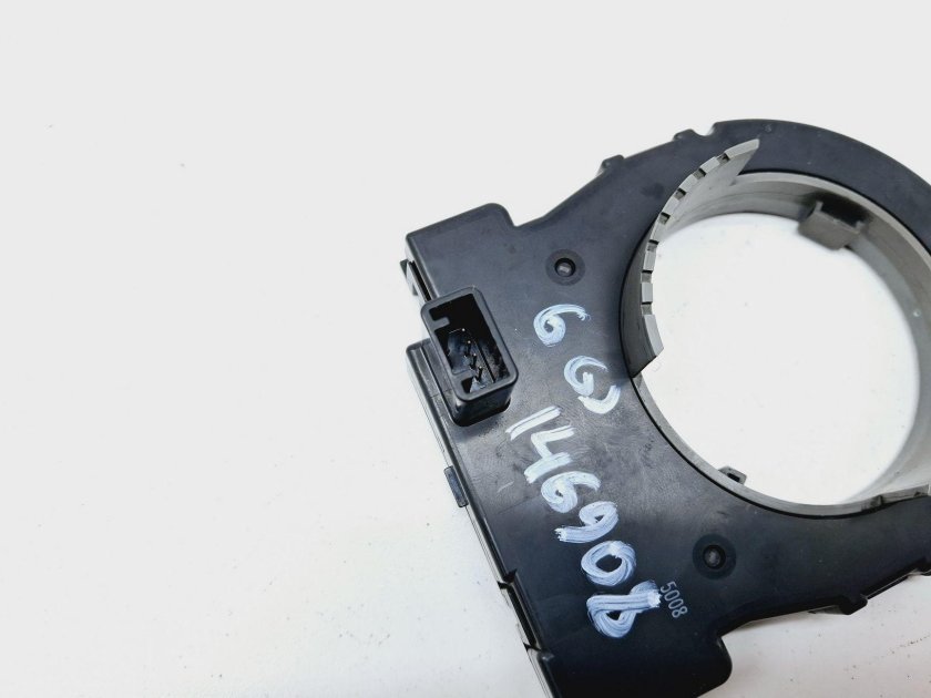 Датчик угла поворота рулевого колеса для