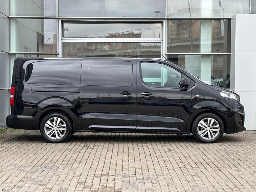 Пежо Тревеллер 2019