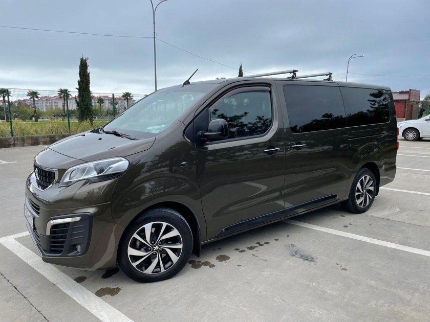 Пежо травеллер