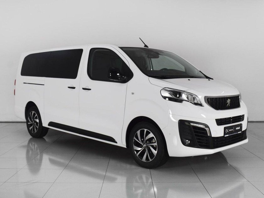 Пежо Тревеллер 2020