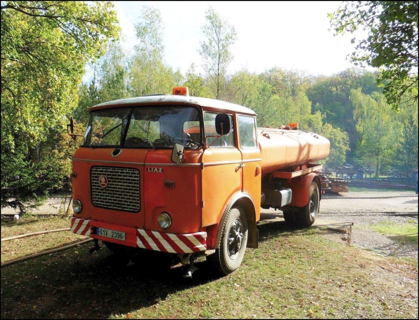 Шкода ЛИАЗ 706 грузовик