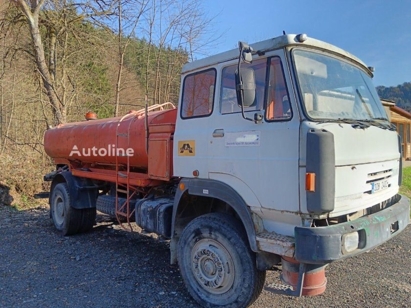 Грузовик лиаз