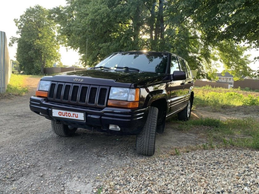 Jeep Grand Cherokee ZJ 5.2