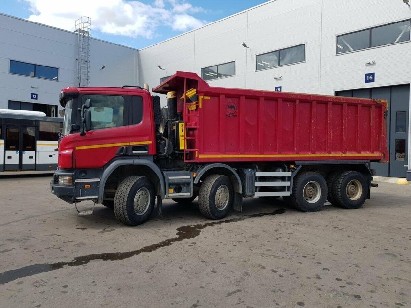 Скания p440 XT самосвал