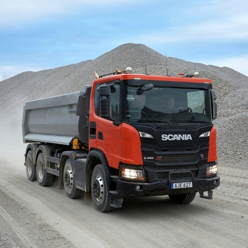 Scania XT 8x4