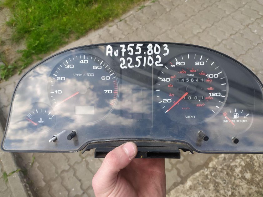 Приборная панель гольф 4 2000