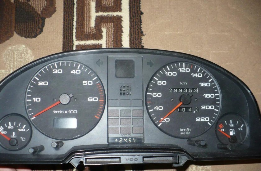 Приборная панель ауди 80 б 3