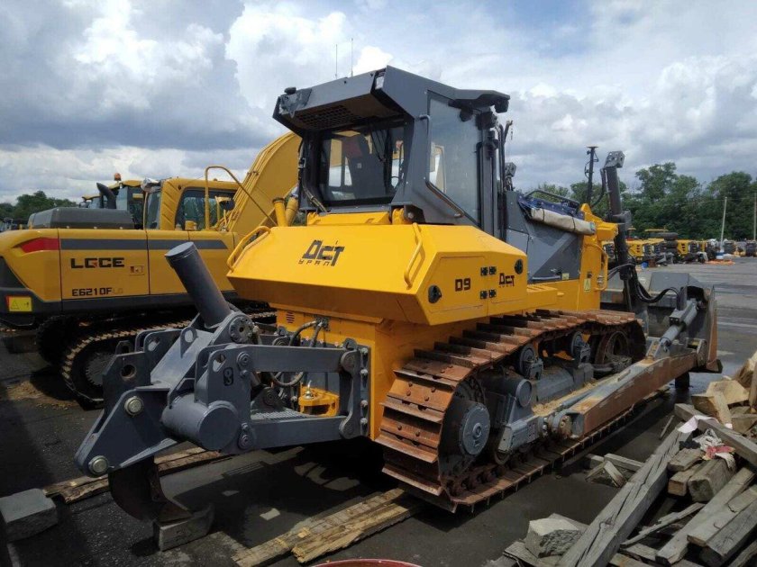 Бульдозер ДСТ Урал