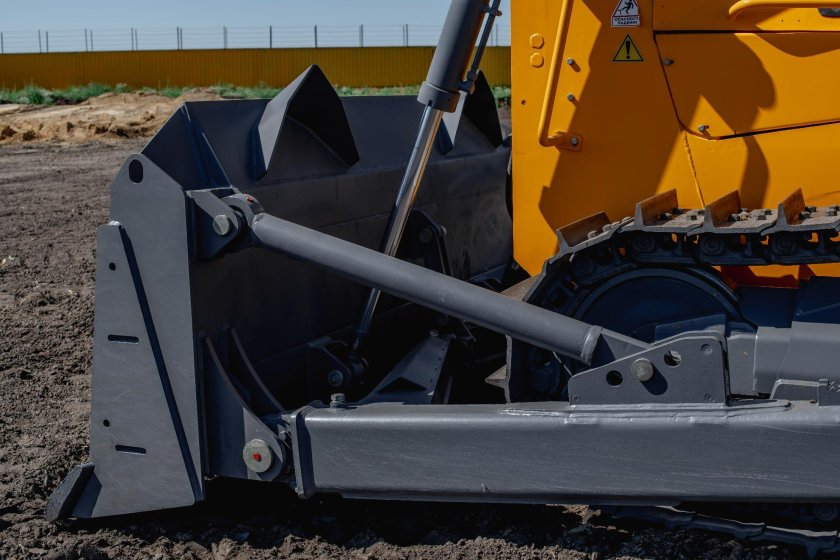 Дст урал бульдозеры d9