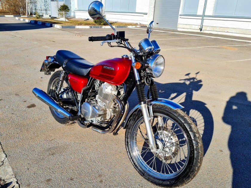 Honda cb 400 ss