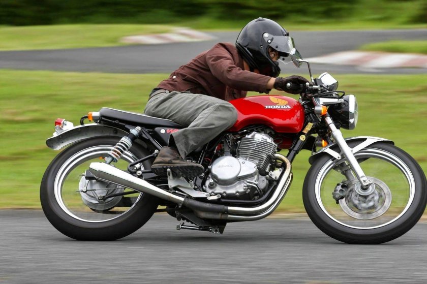 Хонда св 400 СС