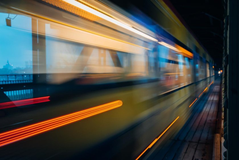 Поезда скоростные