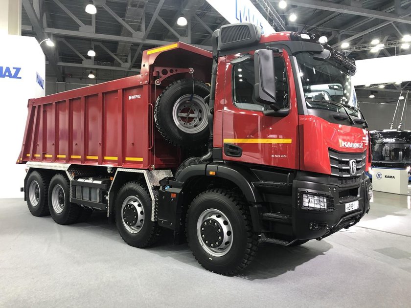 КАМАЗ 65951 самосвал