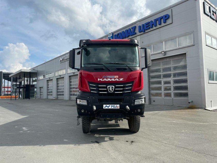 КАМАЗ-65952 самосвал