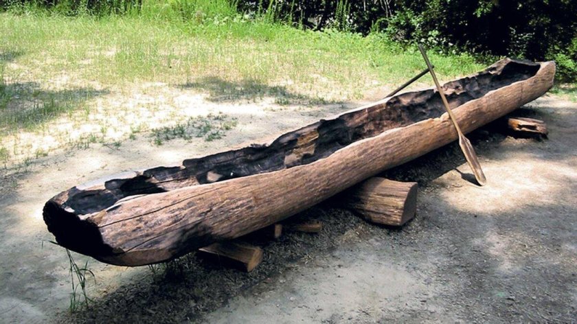 Лодка долбленка манси