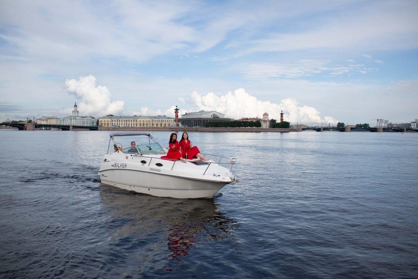 Прогулка на лодке