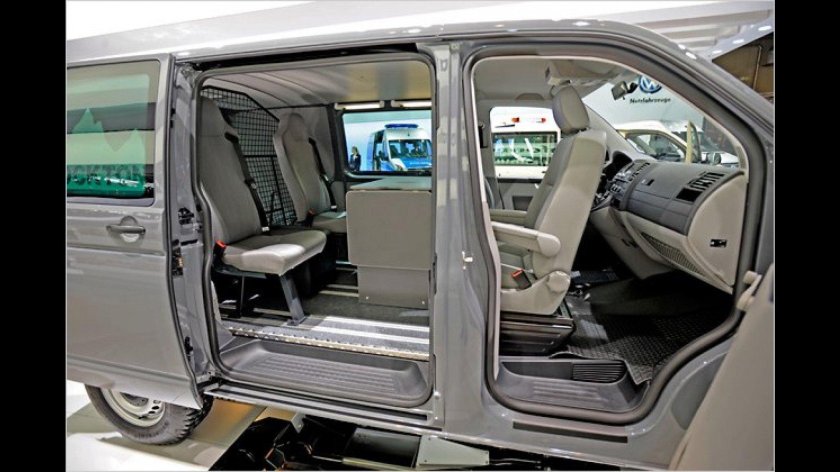 Volkswagen Transporter t5 Грузопассажирский