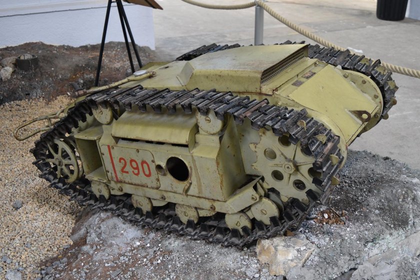 Sd.kfz. 302 голиаф