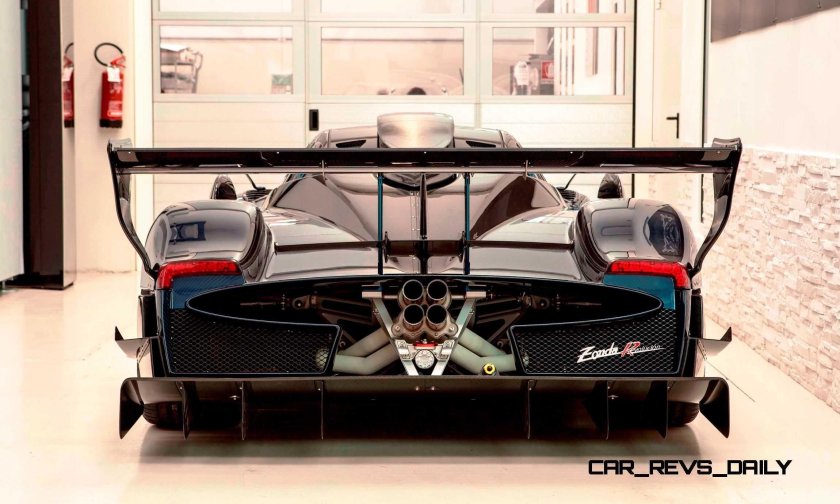 Pagani Zonda Rear