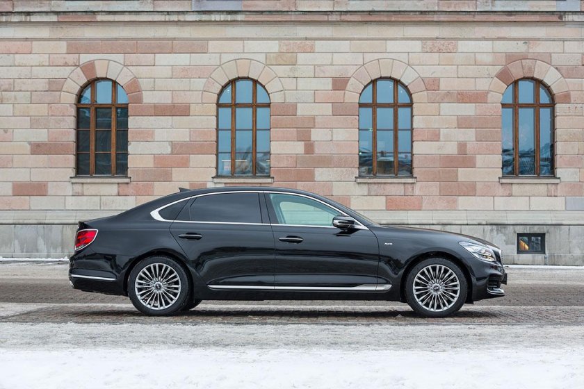 Седан Kia k900