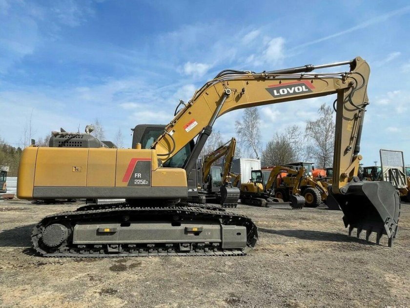Экскаватор lovol fr225e2