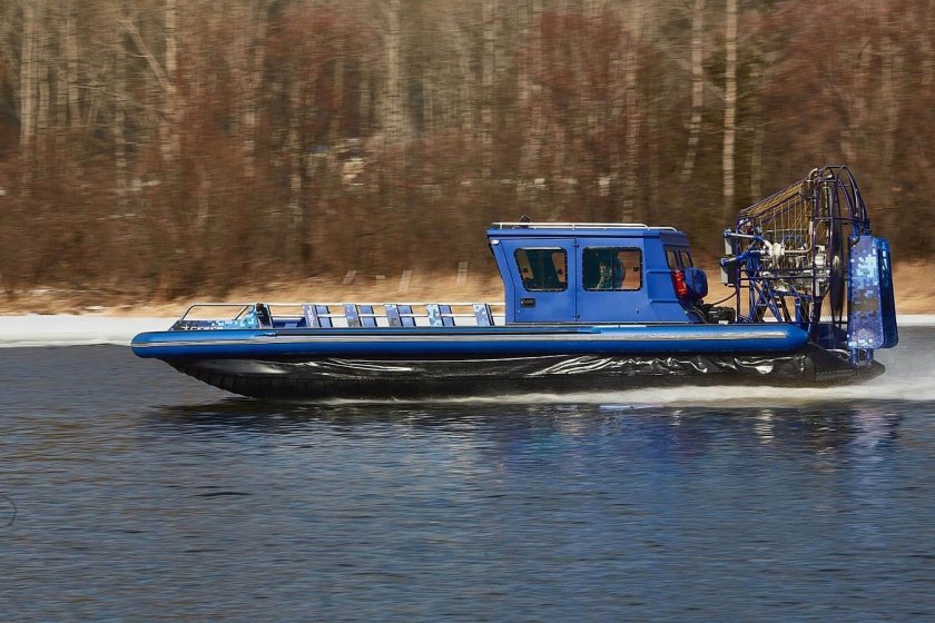 Аэролодка Фантом 850к