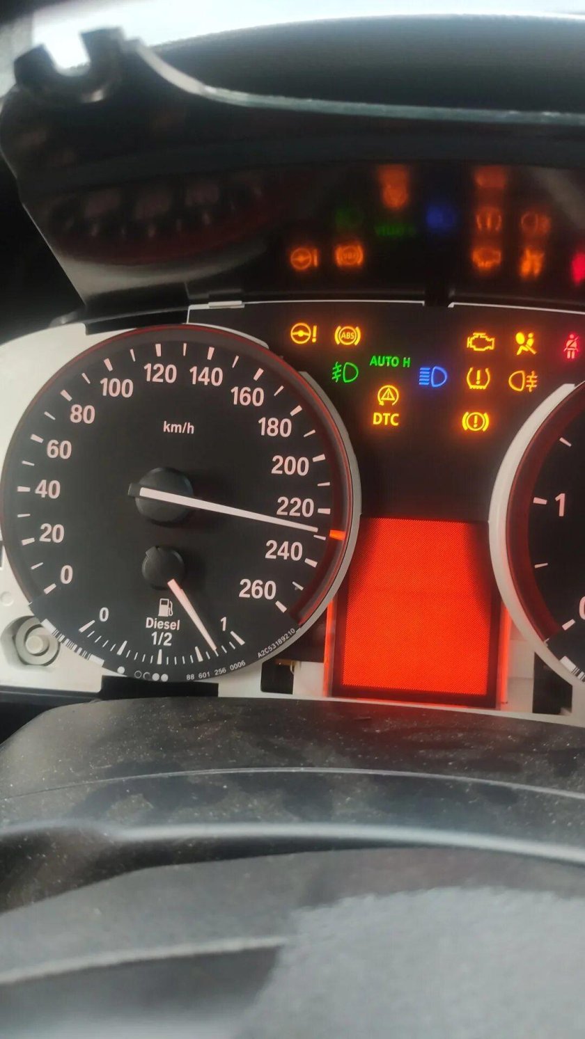 Панель БМВ е60