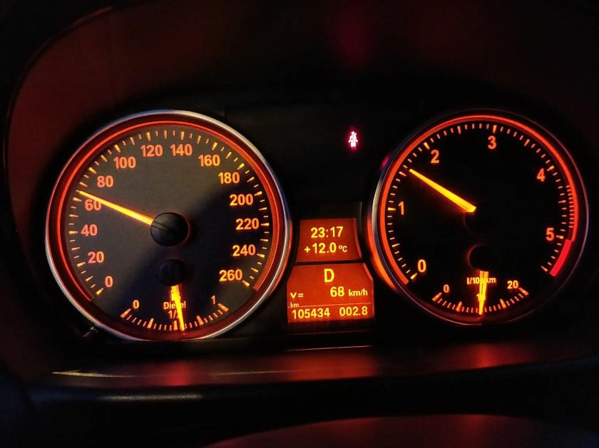 Приборка м5 е60