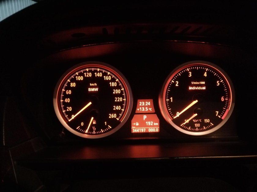 Панель БМВ е60