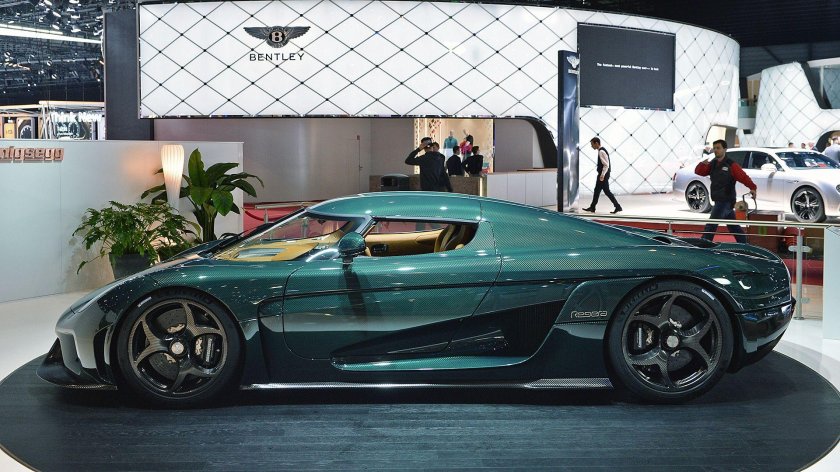 Кенигсегг Regera 2017