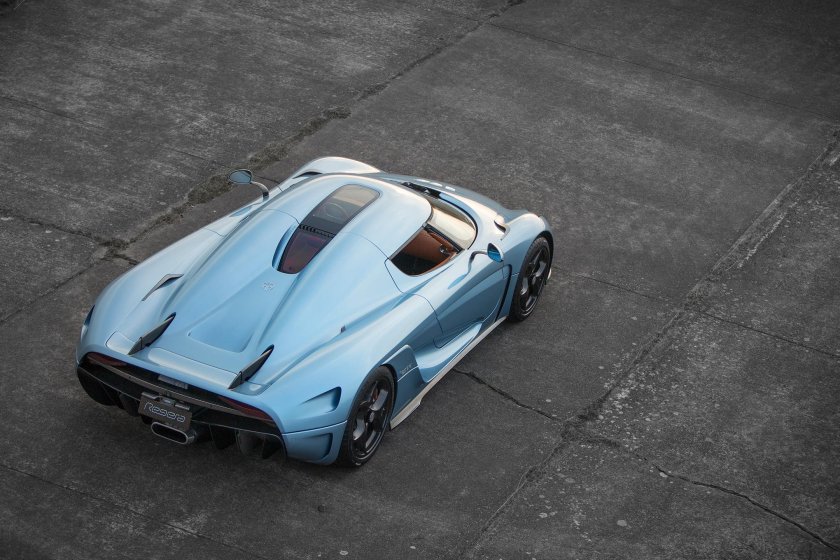Кёнигсегг Regera -город-рекламы