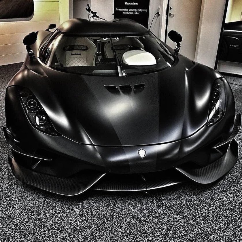 Koenigsegg Regera 2023