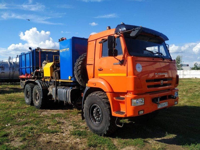 Цементировочный агрегат ца 320