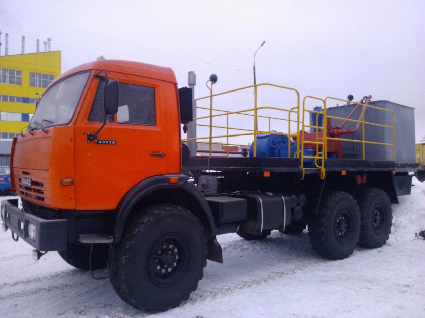КАМАЗ 43118 ца 320
