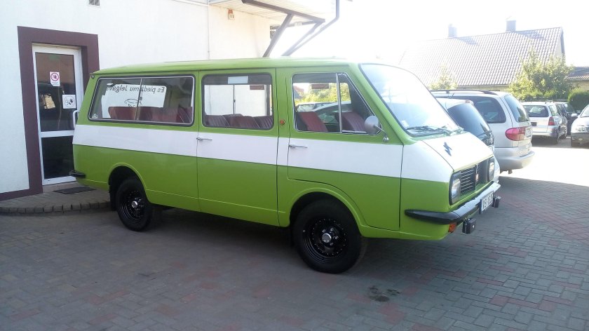 РАФ 2203 электромобиль